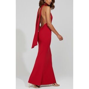GUIZIO Siena Scarf Style Tie Open Back Halter Gown Red, Small